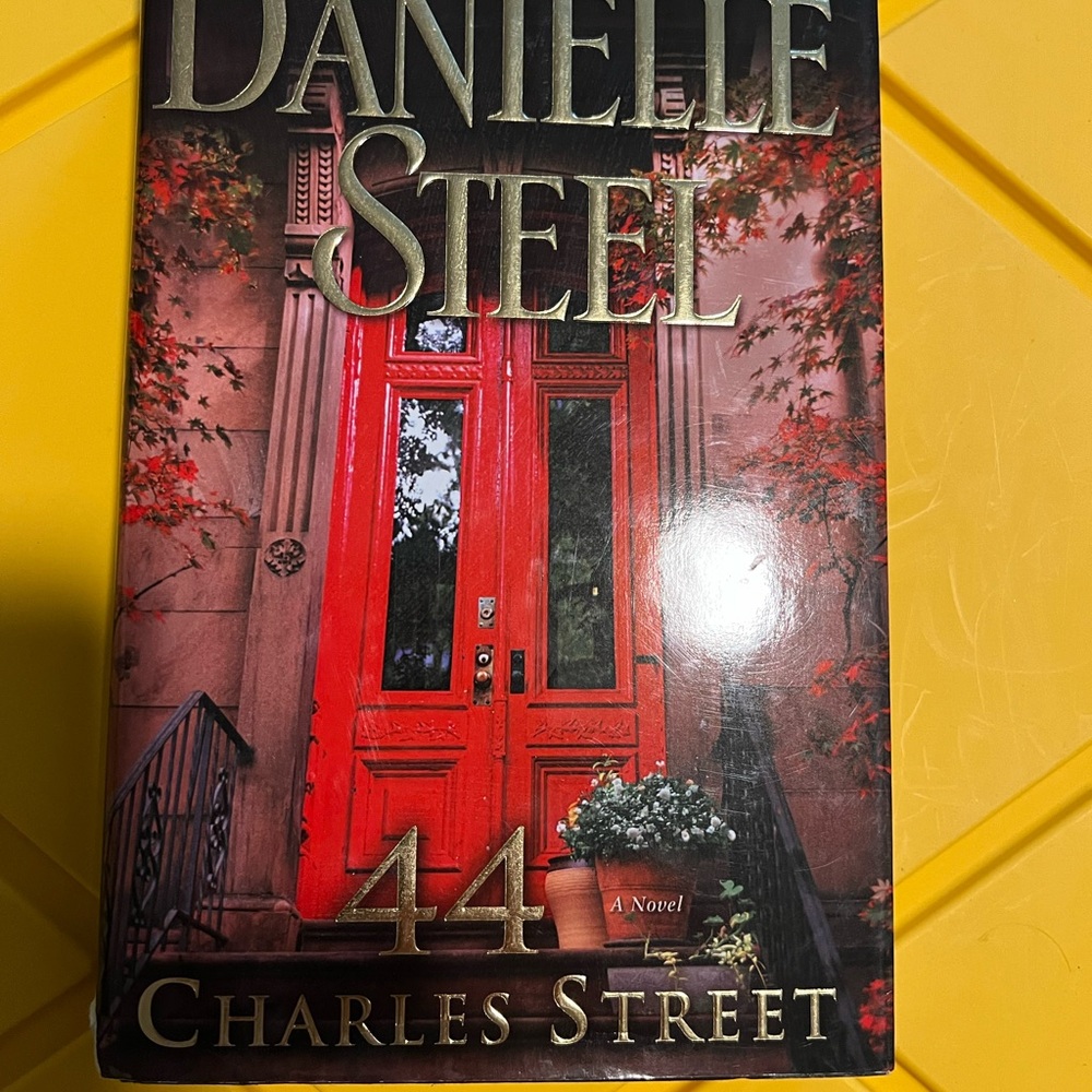 Danielle Steel “44 Charles Street”